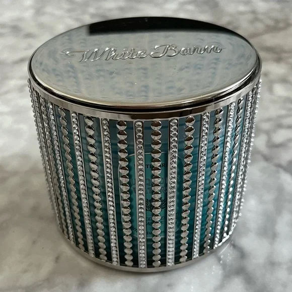 New Bath & Body Works Soy Candle and Silver Holder - Turquoise Waters Scent - Picture 3 of 11
